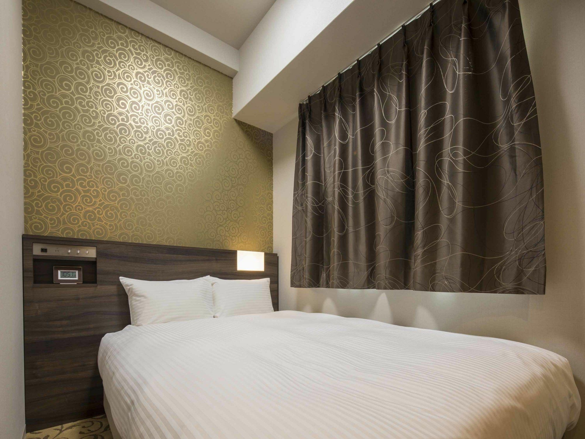 Hotel Wbf Shinsaibashi Ōsaka Extérieur photo