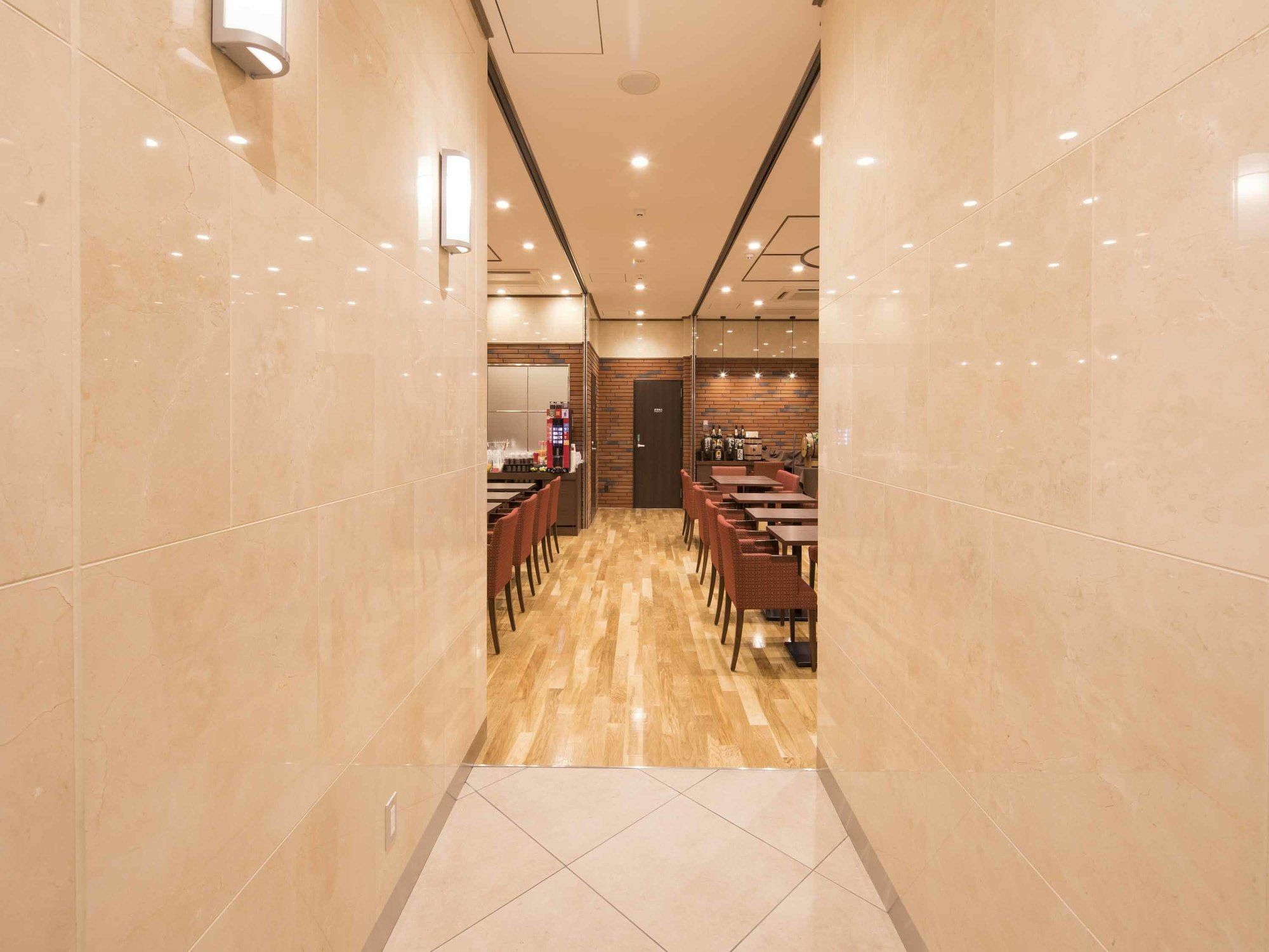 Hotel Wbf Shinsaibashi Ōsaka Extérieur photo